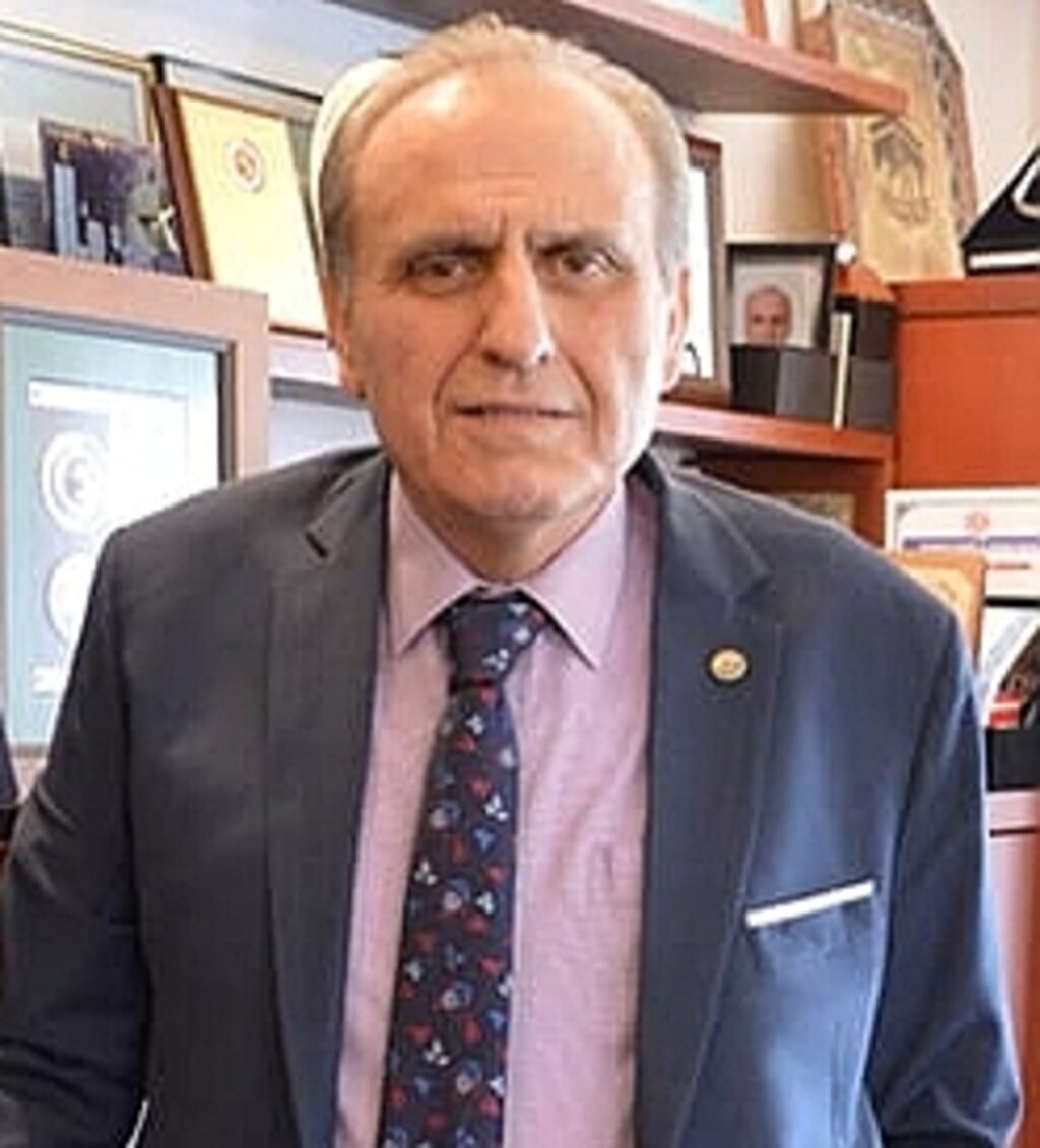 Fahrettin Ulusoy kimdir?