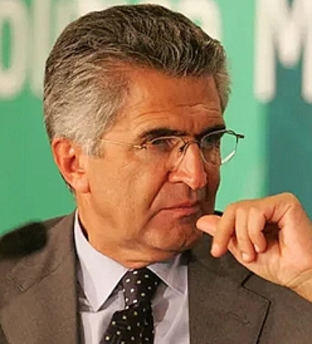 Prof.Dr. İbrahim Eriş kimdir, nerelidir?