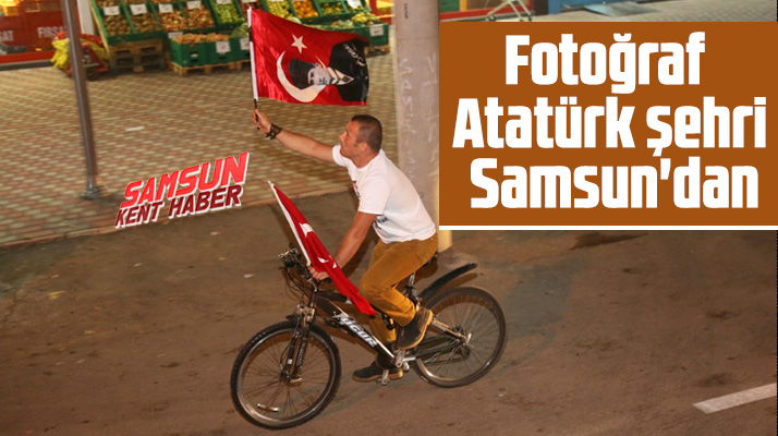 Samsun'dan Cumhuriyet Bayramının beğeni toplayan fotoğraf karesi