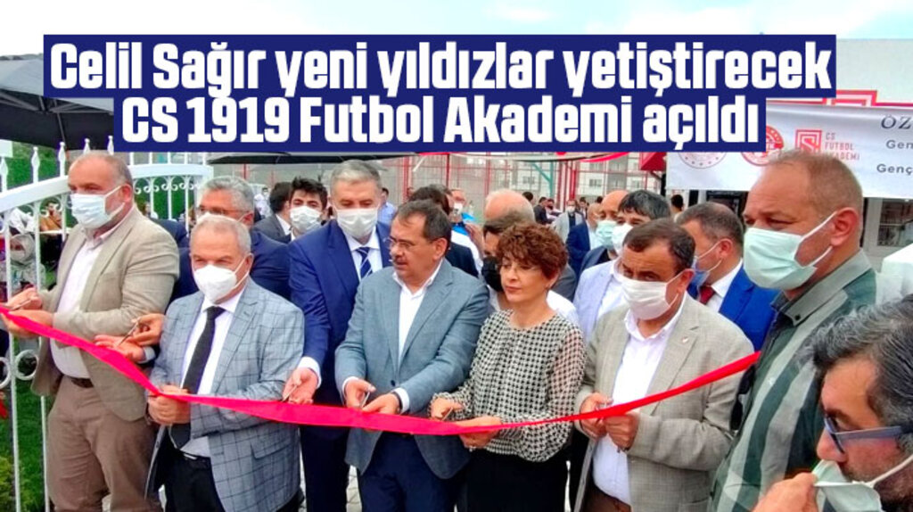 Samsun'da Celil Sağır yeni yıldızlar yetiştirecek! CS 1919 Futbol Akademi açıldı