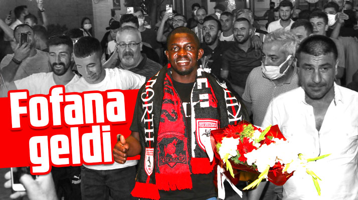Yılport Samsunspor'un yeni transferi Moryke Fofana, Samsun'a geldi