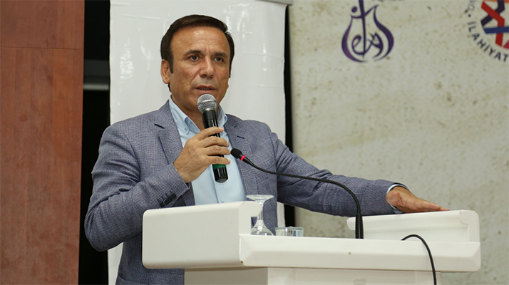 Osman Genç: 15 Temmuz'da Gülenizm terörünü yaşadık