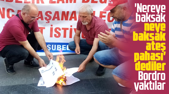 Samsun'da KESK üyesi kamu çalışanları maaş bordrolarını yaktı