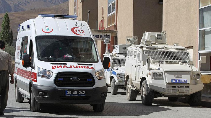 Hakkari'de saldırı:17 asker yaralandı