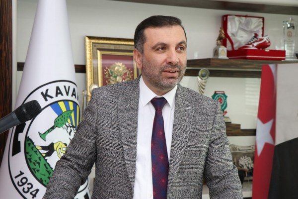 Samsun'da Kavak Belediye Başkanı Sarıcaoğlu muhtarları dinledi