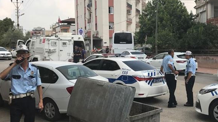 Mersin'de Yenişehir polis merkezine bombalı saldırı girişimi