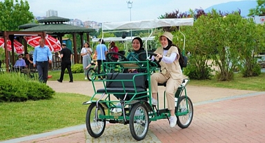 Samsun Batı Park'ta 50 bin kişi aile bisikletine bindi