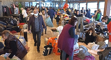 Samsun'da iş kadınları depremzedelere yardım için seferber oldu
