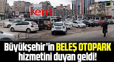 Samsun'da yıkılan iş merkezinin boş kalan yeri sürücülerin park alanı oldu