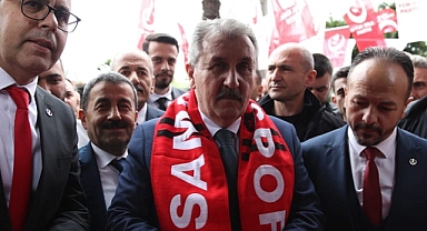 BBP Lideri Mustafa Destici'ye Samsun'da 60 köyün grup yolu şikayet edildi