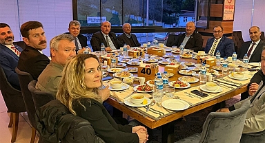 Samsun'da hemşehri dernekleri iftar yemeğinde Samsun'un sorunlarını konuştu