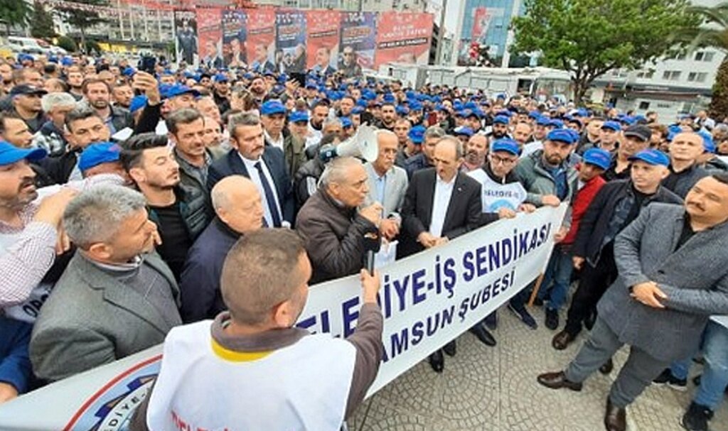Samsun'da belediye işçileri meydana indi! Kadro istiyoruz