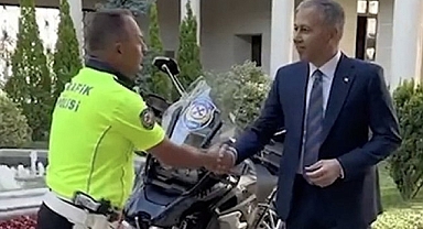 Samsun'da 'Ama ölürsen ne yapacağız yavrum' diyen polise Bakan yeni motosiklet verdi