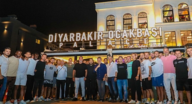 Samsunspor'a Sivas maçı öncesi Diyarbakır Ocakbaşı Palace'de moral yemeği verildi