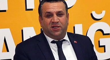 Samsun'da AK Parti Vezirköprü İlçe Başkanı Mehmet Kurt istifa etti