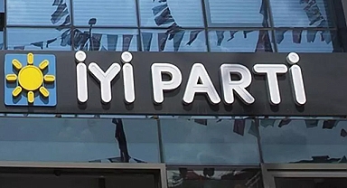 Samsun'da İYİ Parti 19 Mayıs İlçe Başkanlığında toplu istifa depremi