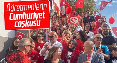 Samsun Ticaret ve Sanayi Ortaokulunda Cumhuriyetin 100. yılı coşkusu