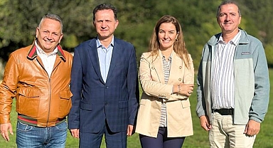 SAYSİAD'da Ayşe Üstünel Dağdelen görevi Cemal Durmuş'a devretti