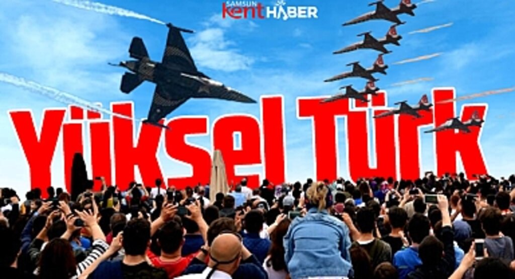 Samsun'da Türk Yıldızları ve Solo Türk'ten nefes kesen 19 Mayıs gösterisi