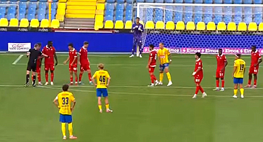 Samsunspor, hazırlık maçında Westerlo'ya 3-1 yenildi