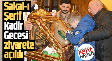 Samsun'da Sakal-ı Şerif Kadir Gecesi tarihi camide ziyarete açıldı!