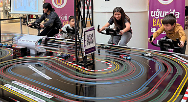 Samsun Uğur Okulları Slot Car yarışları heyecanı yaşattı