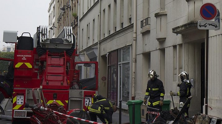 Fransa'da meydana gelen yangında 3'ü Türk 5 kişi yaşamını yitirdi