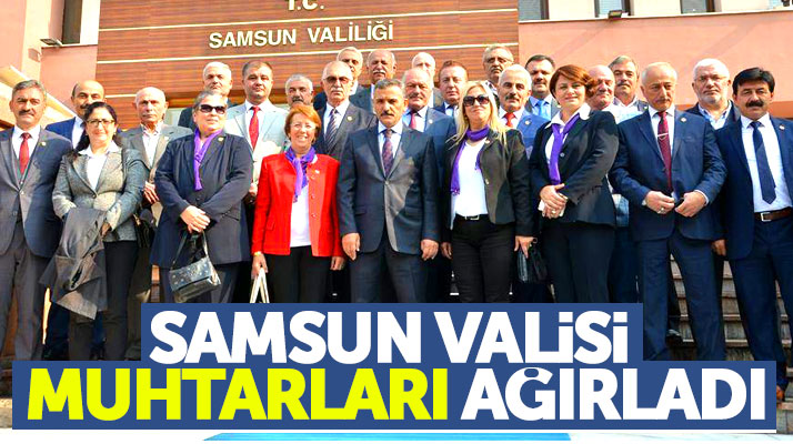 Samsun Valisi Osman Kaymak Muhtarlar Gününde makamında muhtarları ağırladı