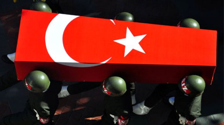 Afrin'de tanka yapılan saldırıda 5 askerimiz şehit oldu