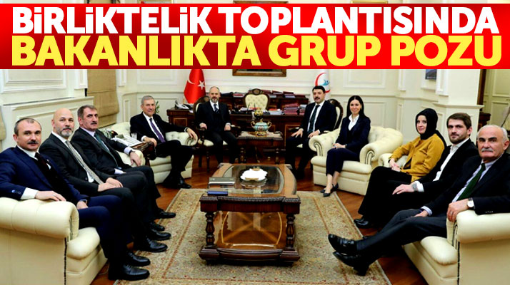 Sağlık Bakanı Demircan, Samsun milletvekilleri ile bakanlıkta bir araya geldi
