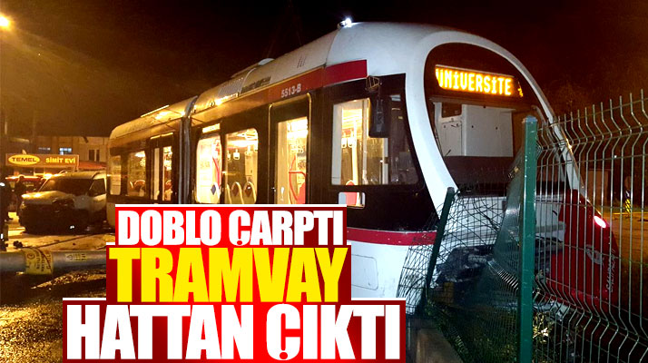 Samsun'da Tekkeköy'e giden tramvaya otomobil çarptı tren raydan çıktı