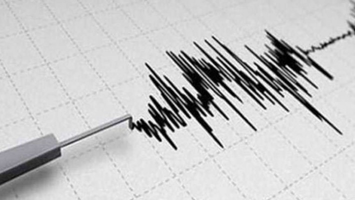 İran'ın Siseht kentinde 5,2 büyüklüğünde deprem meydana geldi