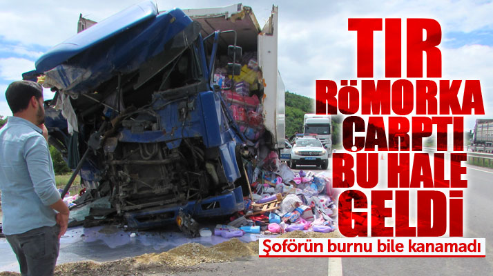Samsun'un Kavak ilçesinde yaşanan tır kazasında şoför burnu dahi kanamadan kurtuldu
