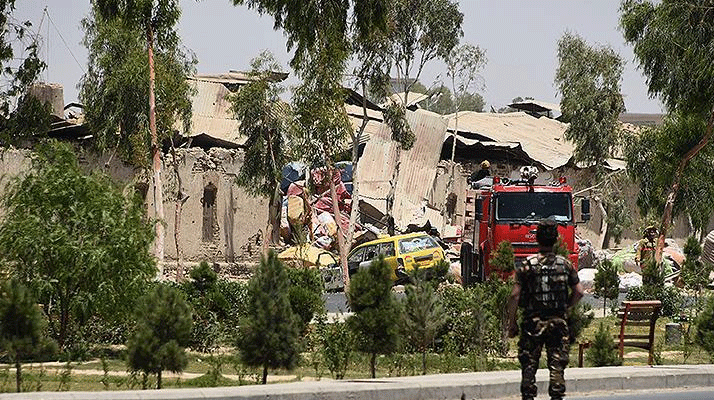 Afganistan seçim merkezine bombalı saldırı sonucu 2 kişi hayatını kaybetti