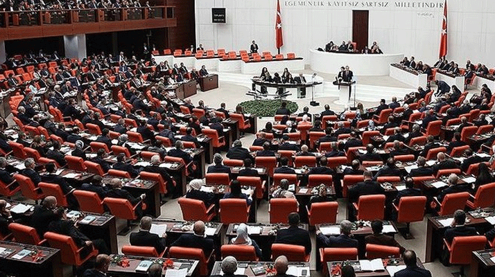 Parlamento'da kadın milletvekili oranı yüzde 14,7 oranında arttı