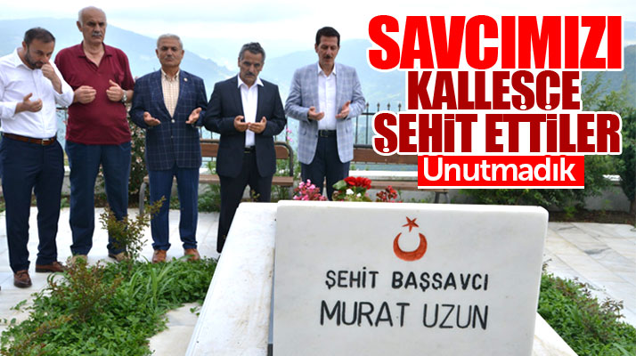 Samsun Valisi Osman Kaymak şehit savcı Murat Uzun'un mezarını ziyaret edip dua etti
