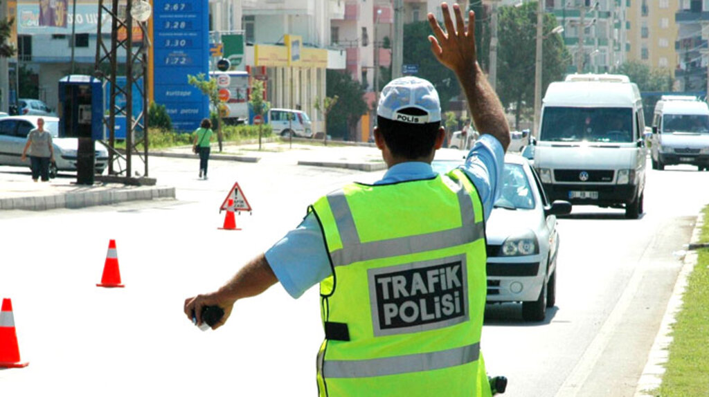 Yeni trafik cezaları belli oldu! İşte uygulanacak yeni para cezaları