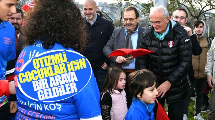 Samsun'da Otizm İçin Koş etkinliğine Yusuf Ziya Yılmaz ile Zihni Şahin birlikte katıldı