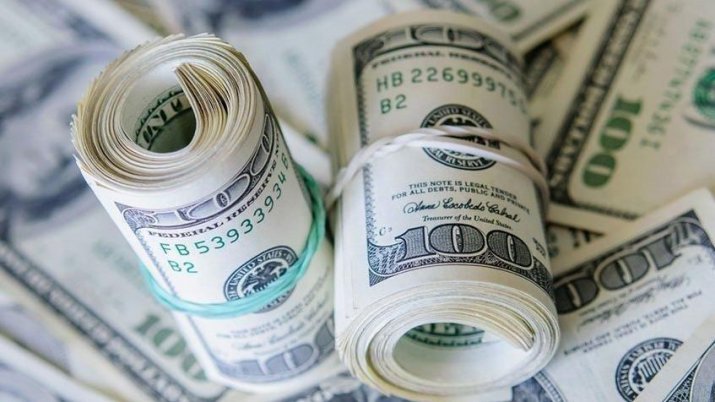 Türkiye'de cari açık ilk yarıda 4-5 milyar dolara gerileyebilir