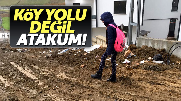 Samsun Atakum'da o sokakta vatandaşlardan çamurlu yol tepkisi