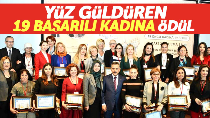 Samsun'da 19 Öncü Kadına 19 Soru panelinde 19 başarılı kadına ödül verildi