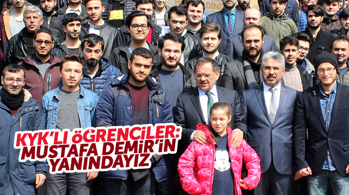 Samsun Büyükşehir adayı Mustafa Demir'e üniversite öğrencilerinden tam destek geldi