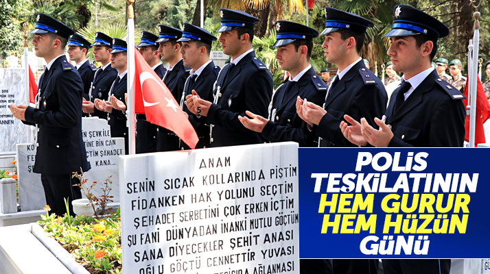 Samsun İl Emniyet Müdürlüğü polisleri, şehitlikte şehitler için dua etti