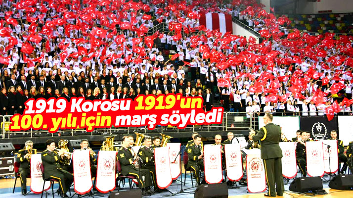 Samsun'da 1919 öğrenci 19 Mayıs'ın 100'üncü yılı için marşlar söyledi