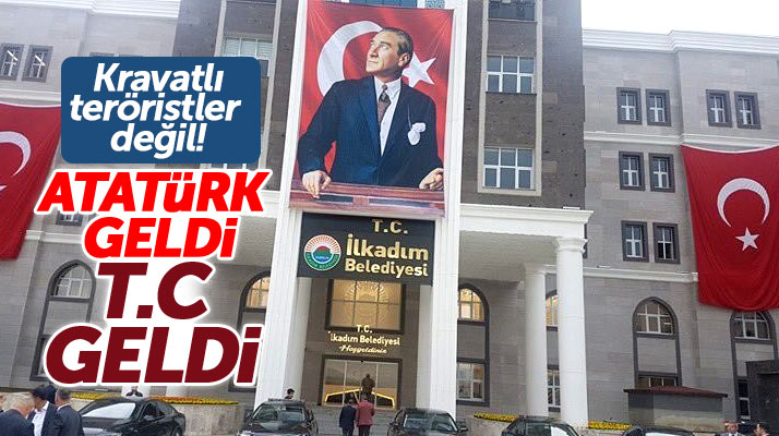 Necattin Demirtaş İlkadım Belediyesi binasına T.C'yi eklettirdi Atatürk posteri astırdı