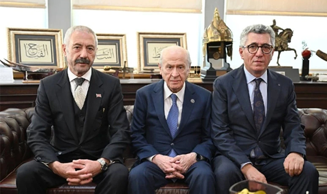Sedat Şahin ve Burhanettin Saral'ın barıştığı anların fotoğrafları
