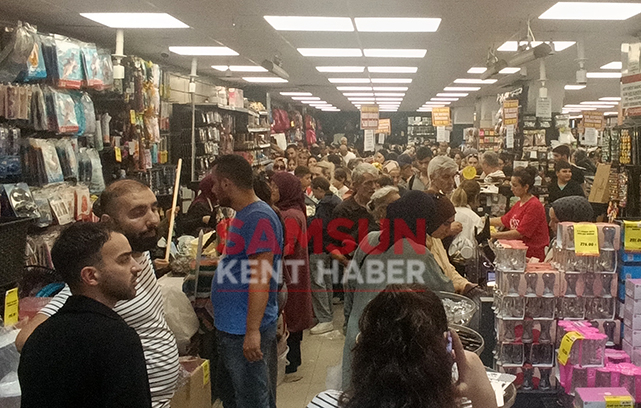 Samsun'da-Küçük-Pazar-'Kapatıyoruz'-yazısı-astı!-İzdiham-yaşandı!