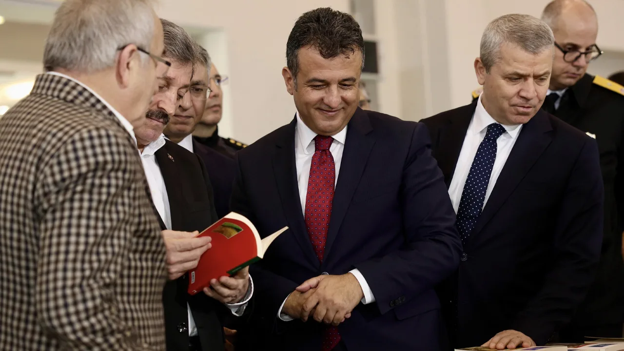 Samsun'da Karadeniz'in en büyük Kitap Fuarı kapılarını açtı