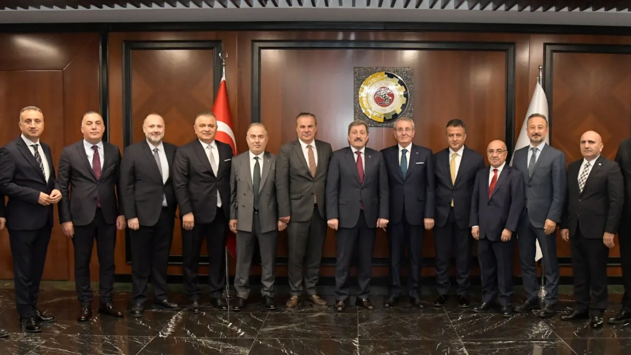 Samsun TSO'yu Vali Orhan Tavlı ve SBB Başkanı Halit Doğan ziyaret etti